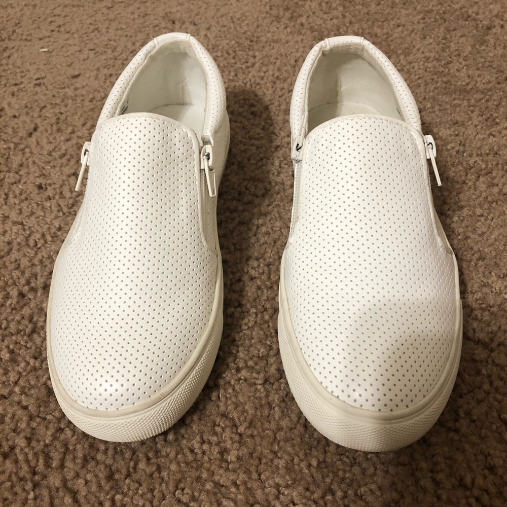 Report Slip on Shoes